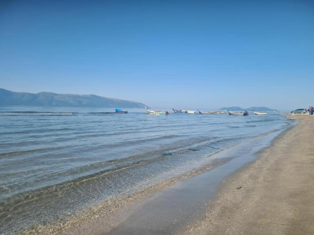 Beachfront With Hotel Facilities Vlore Luaran gambar